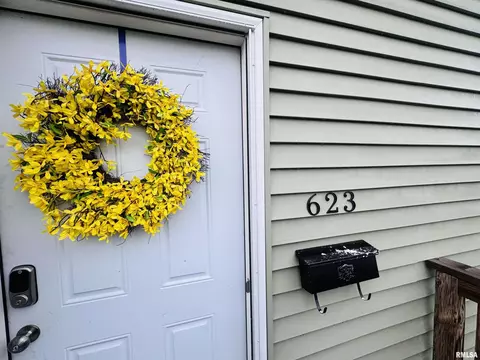 Exterior - 623 S Clay St, Macomb, IL 61455 photo 2 of 12