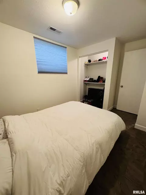 Bedroom - 623 S Clay St, Macomb, IL 61455 photo 7 of 9