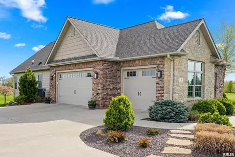 Exterior - 3 Olivia Ct, Metamora, IL 61548 photo 5 of 22