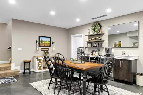 Dining - 3 Olivia Ct, Metamora, IL 61548 photo 6 of 6