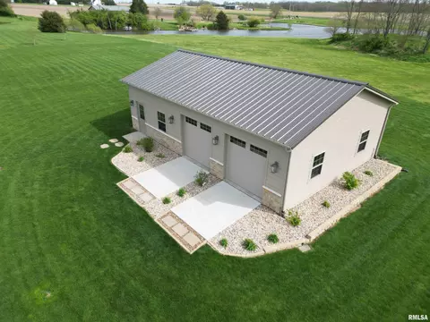 Exterior - 3 Olivia Ct, Metamora, IL 61548 photo 20 of 22