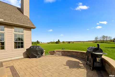 Exterior - 3 Olivia Ct, Metamora, IL 61548 photo 9 of 22
