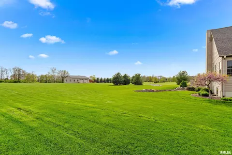 Exterior - 3 Olivia Ct, Metamora, IL 61548 photo 7 of 22