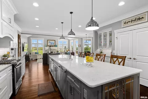Kitchen - 3 Olivia Ct, Metamora, IL 61548 photo 4 of 6