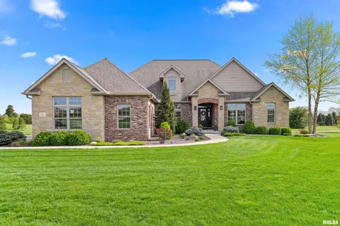 Exterior - 3 Olivia Ct, Metamora, IL 61548 photo 10 of 22