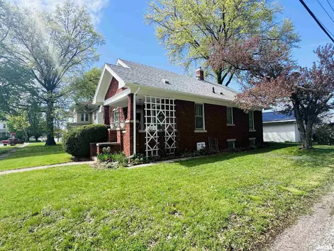 216 E Pierce St, Macomb, IL 61455 photo 33
