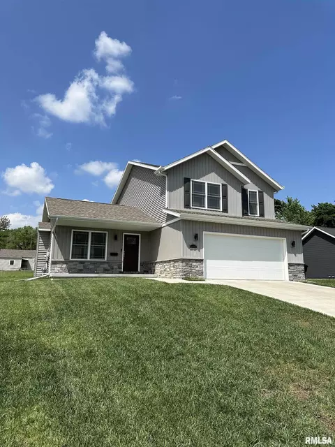 1815 W Gaylord Ave, Peoria, IL 61614