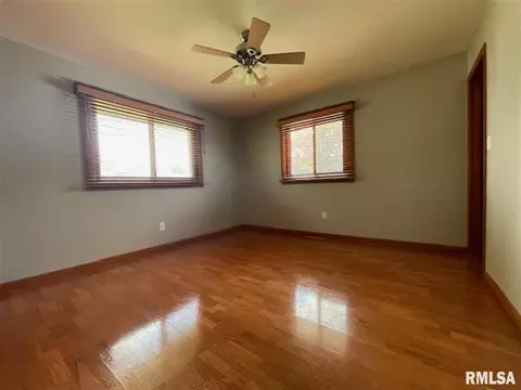 1118 Bobby Ave, Macomb, IL 61455 photo 16