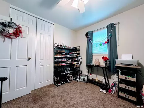 2329 Sutherland Rd, Springfield, IL 62702 photo 16