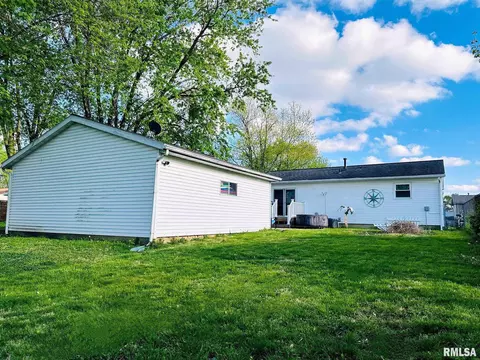 2329 Sutherland Rd, Springfield, IL 62702 photo 34