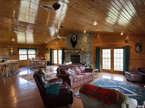 27180 E County Highway 23, Canton, IL 61520 photo 18