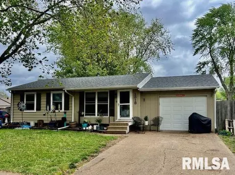 1318 Northgate Dr, Pekin, IL 61554