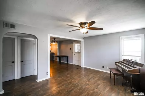 Other - 208 E Pine St, Metamora, IL 61548 photo 4 of 21