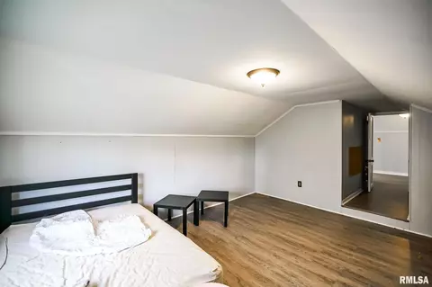 Bedroom - 208 E Pine St, Metamora, IL 61548 photo 5 of 5