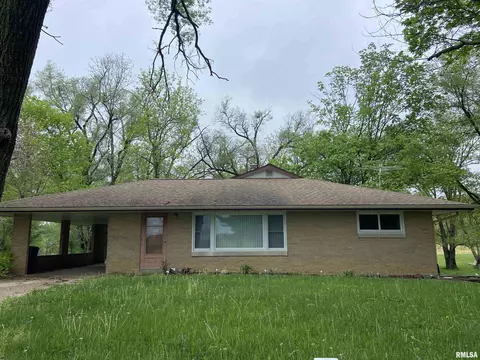 9307 S Powell Rd, Peoria, IL 61607