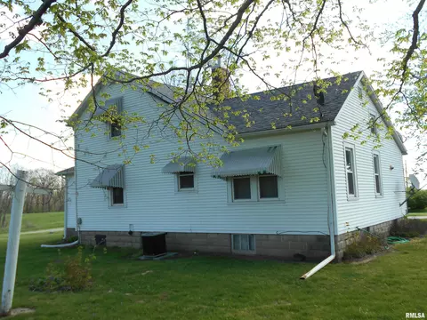 1255 Greenbush Rd, Avon, IL 61415 photo 3