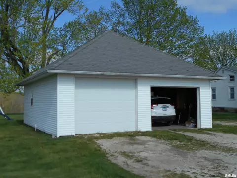1255 Greenbush Rd, Avon, IL 61415 photo 6