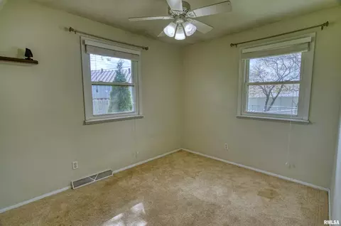 116 E Jadewood St, Morton, IL 61550 photo 16