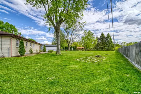 116 E Jadewood St, Morton, IL 61550 photo 32