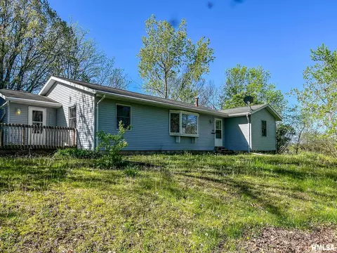 23230 N Shepard Rd, Chillicothe, IL 61523