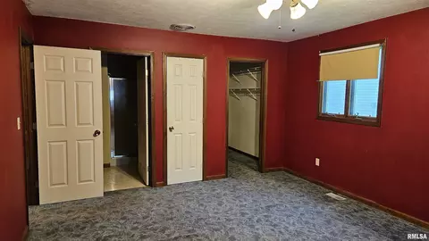 1671 E Myrtle St, Canton, IL 61520 photo 17