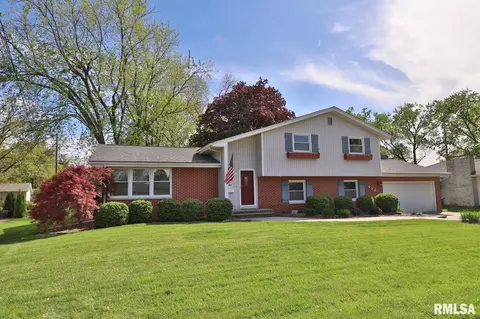Exterior - 412 Edgewood St, Morton, IL 61550 photo 11 of 11