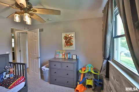 Other - 412 Edgewood St, Morton, IL 61550 photo 6 of 18