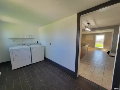 1696 County Road 2250 E County Rd, Benson, IL 61516 photo 6
