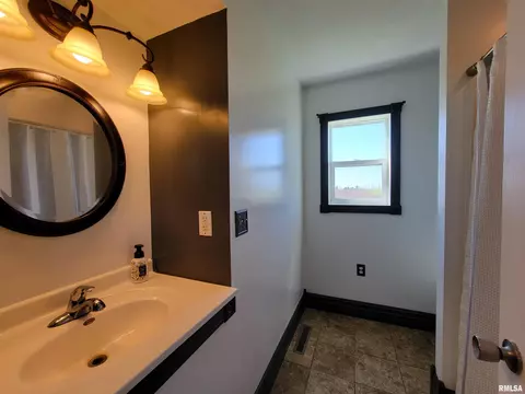 1696 County Road 2250 E County Rd, Benson, IL 61516 photo 19
