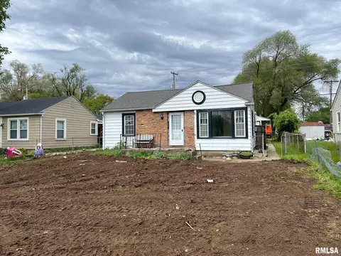 16032 G I Joe Ave, Chillicothe, IL 61523