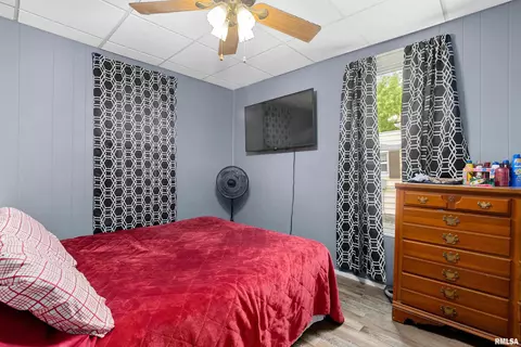 136 S 8th Ave, Canton, IL 61520 photo 22