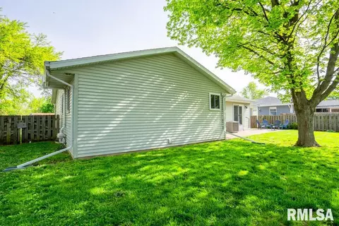 516 E Pine St, Metamora, IL 61548 photo 30