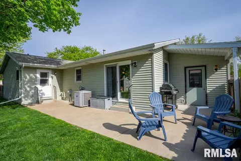 516 E Pine St, Metamora, IL 61548 photo 27