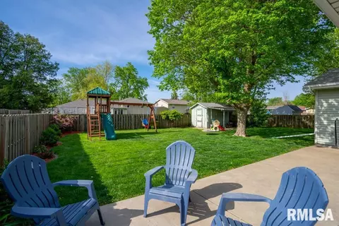 516 E Pine St, Metamora, IL 61548 photo 29