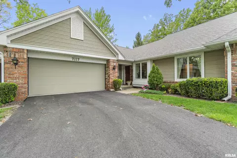 7117 Willow Bend Pointe, Peoria, IL 61614