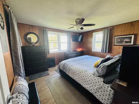 73 1st St, Sciota, IL 61475 photo 13