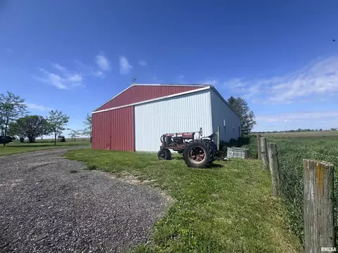 73 1st St, Sciota, IL 61475 photo 27