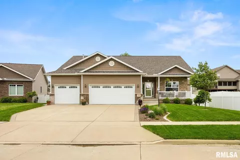 508 Patricia St, Washington, IL 61571