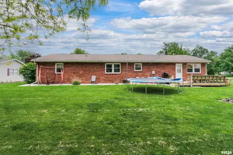 409 S Eastern Ave, Minier, IL 61759 photo 28
