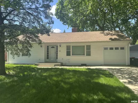 525 S Nelson Ave, Morton, IL 61550