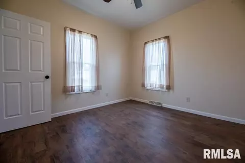 Bedroom - 308 E 6th St, Glasford, IL 61533 photo 2 of 4