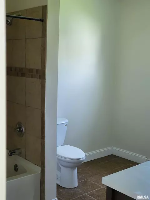 Bath - 308 E 6th St, Glasford, IL 61533 photo 1 of 2