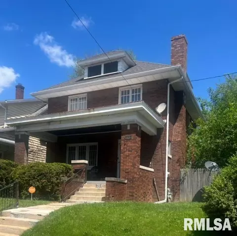 1209 E Mcclure St, Peoria, IL 61603