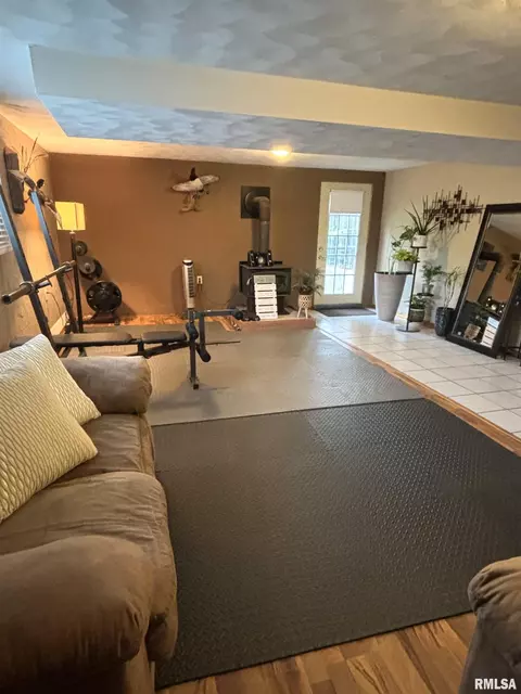 116 Thrush Ave, Pekin, IL 61554 photo 30
