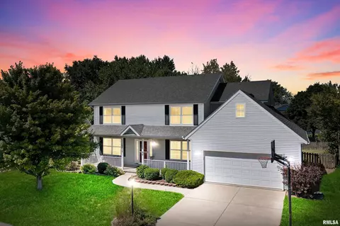 10419 N Churchill Dr, Peoria, IL 61615