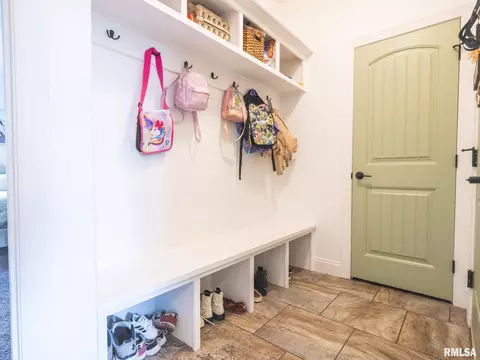 Entry Way - 6 Kemp St, Delavan, IL 61734 photo 1 of 1