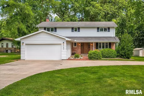 703 W Mossville Rd, Peoria, IL 61615
