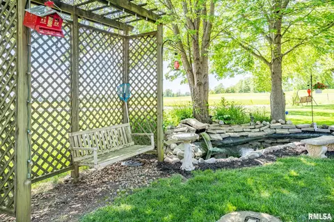 Exterior - 5003 S Cameron Ln, Mapleton, IL 61547 photo 10 of 28
