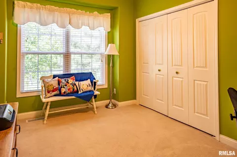 Bedroom - 5003 S Cameron Ln, Mapleton, IL 61547 photo 3 of 13