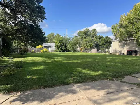 505 Tyler St, Morton, IL 61550